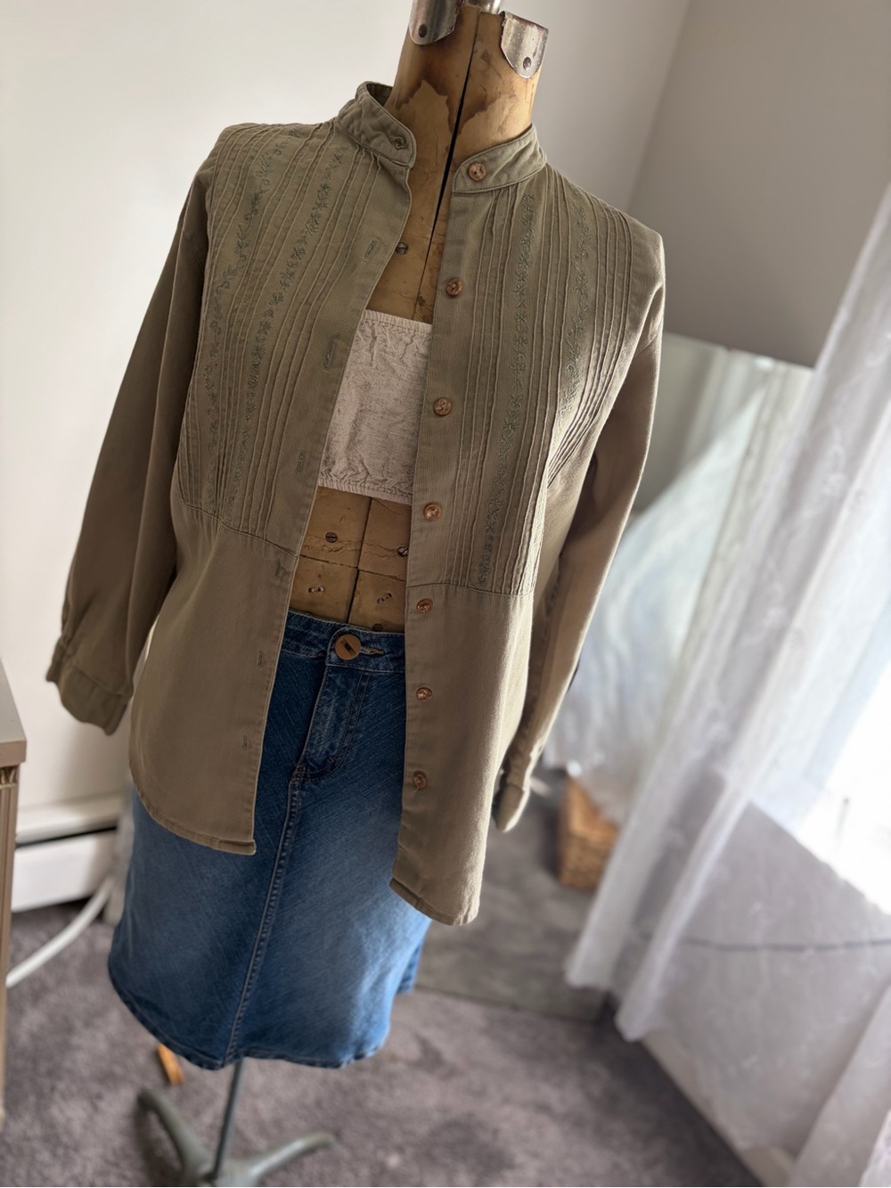 Women's Olive Green Embroidered Button-Front Jacket